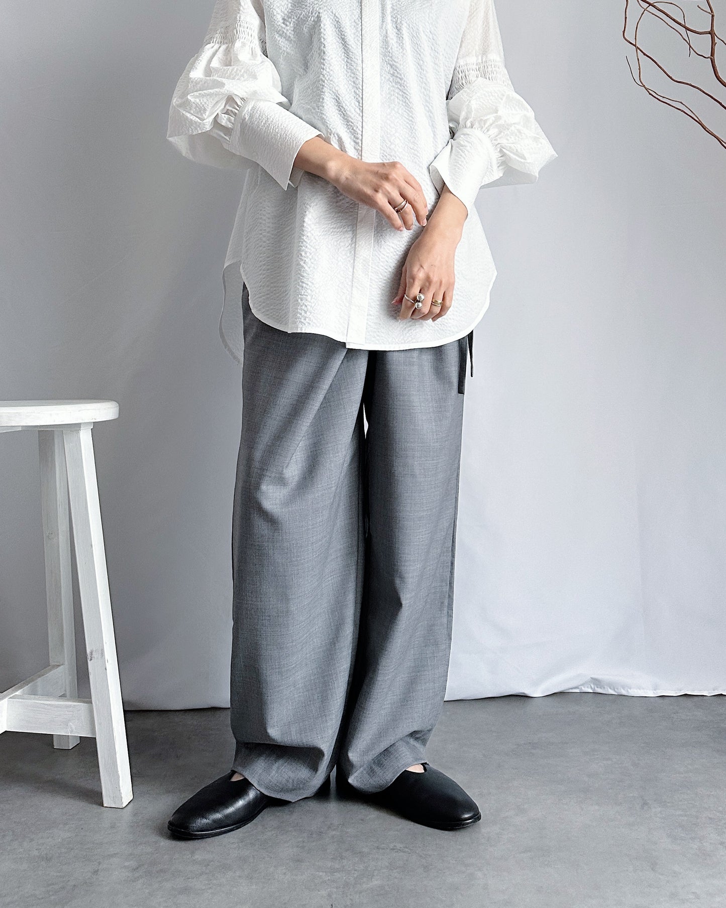 【先行予約品】ギャザースリーブコットンブラウス