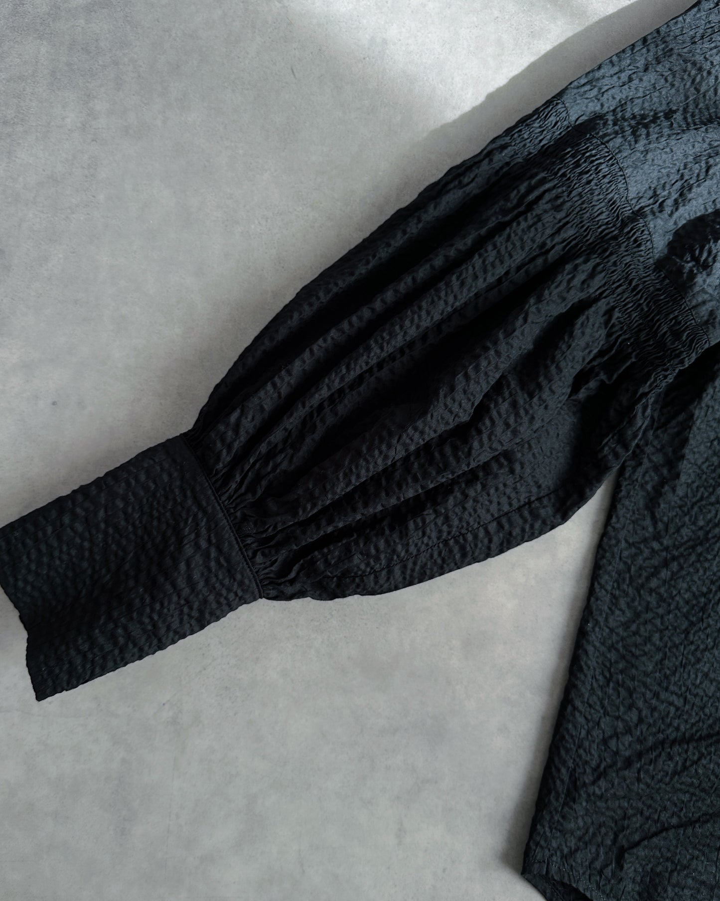 【先行予約品】ギャザースリーブコットンブラウス