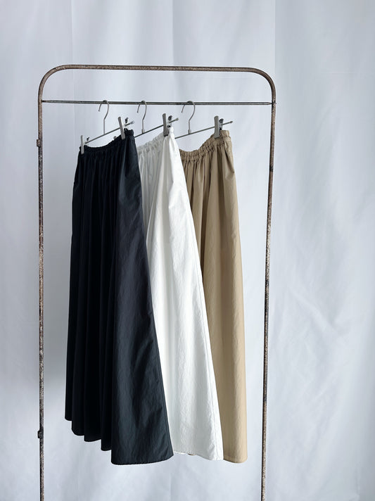 コットンボリュームスカート 定番カラー(ブラック・ホワイト・ベージュ)