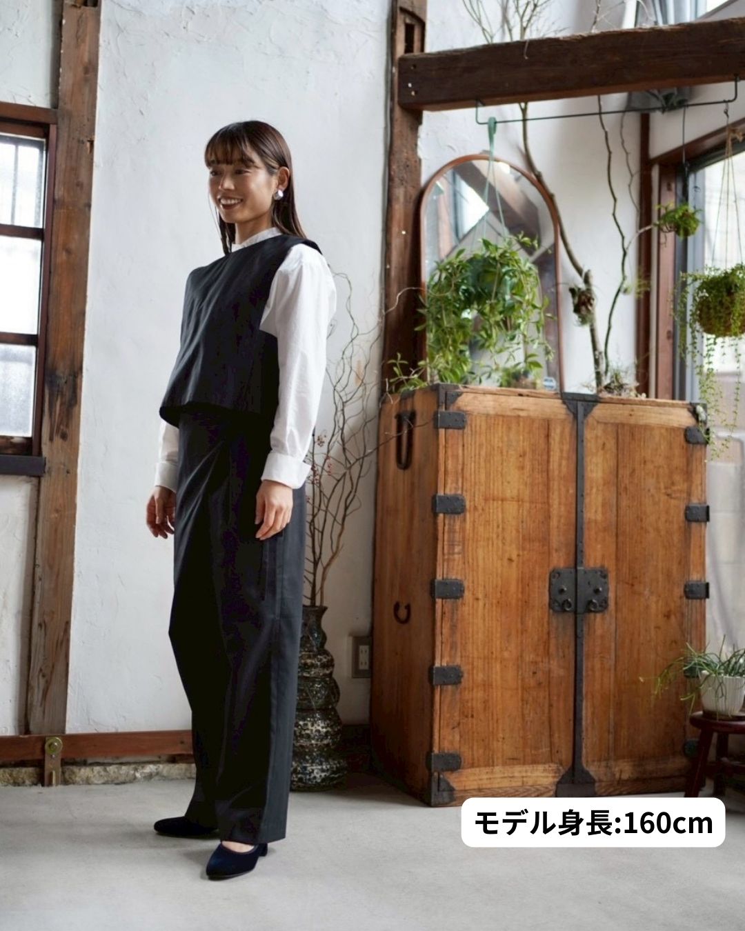 【ミッドナイトクロップドベスト】